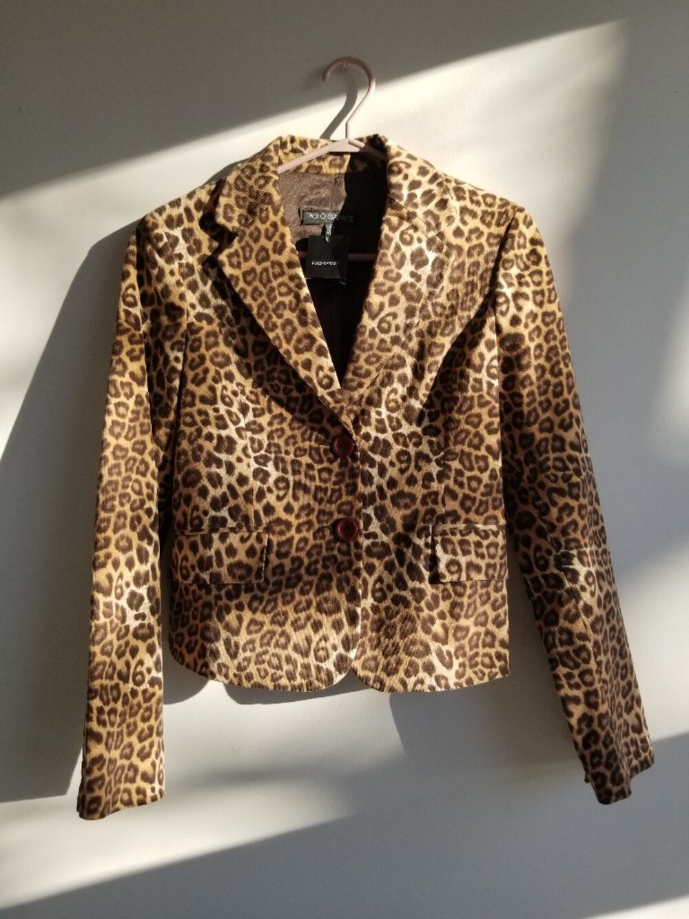 Beautiful Viscose Cheetah Blazer